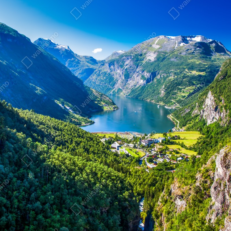 Fototapeta Geirangerfjord panorama górska – Wallissimo® Fototapeta Geirangerfjord panorama górska – Wallissimo®