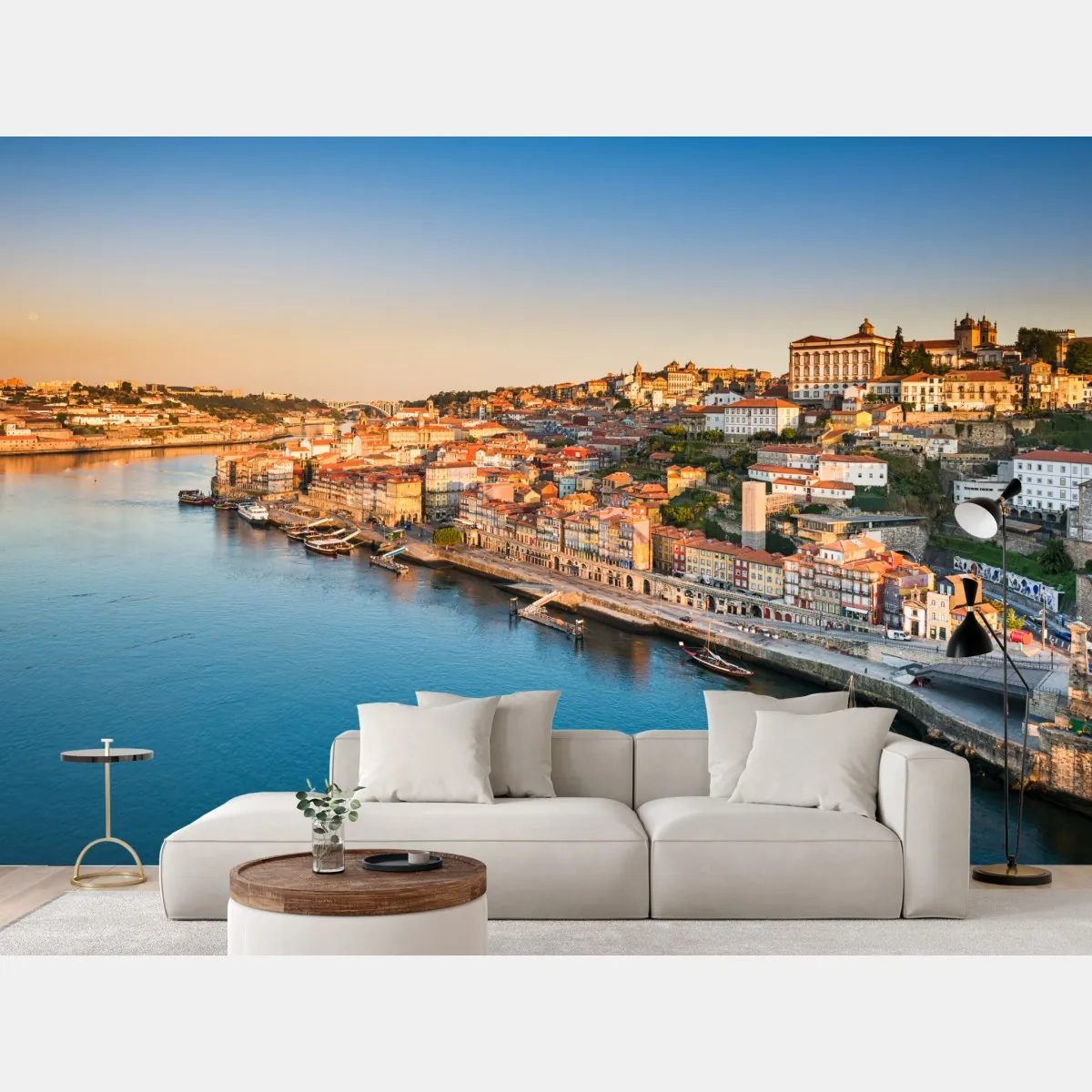 Fototapeta słoneczna panorama nabrzeża Porto o zachodzie słońca – Wallissimo® Fototapeta słoneczna panorama nabrzeża Porto o zachodzie słońca – Wallissimo®