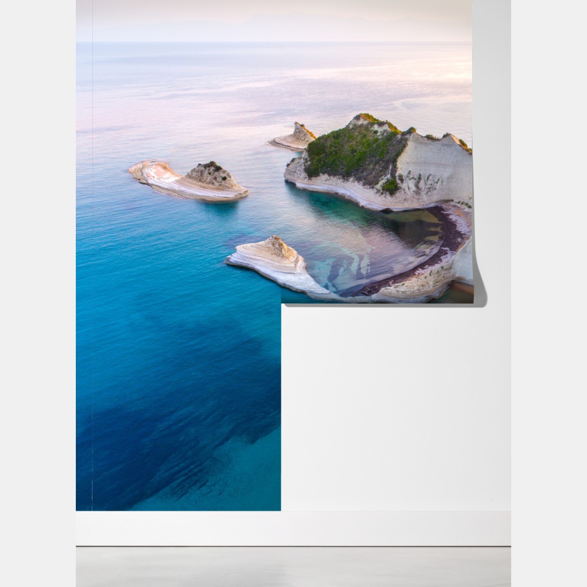 Fototapeta powietrzny widok klifów i turkusowego morza – Wallissimo® Fototapeta powietrzny widok klifów i turkusowego morza – Wallissimo®