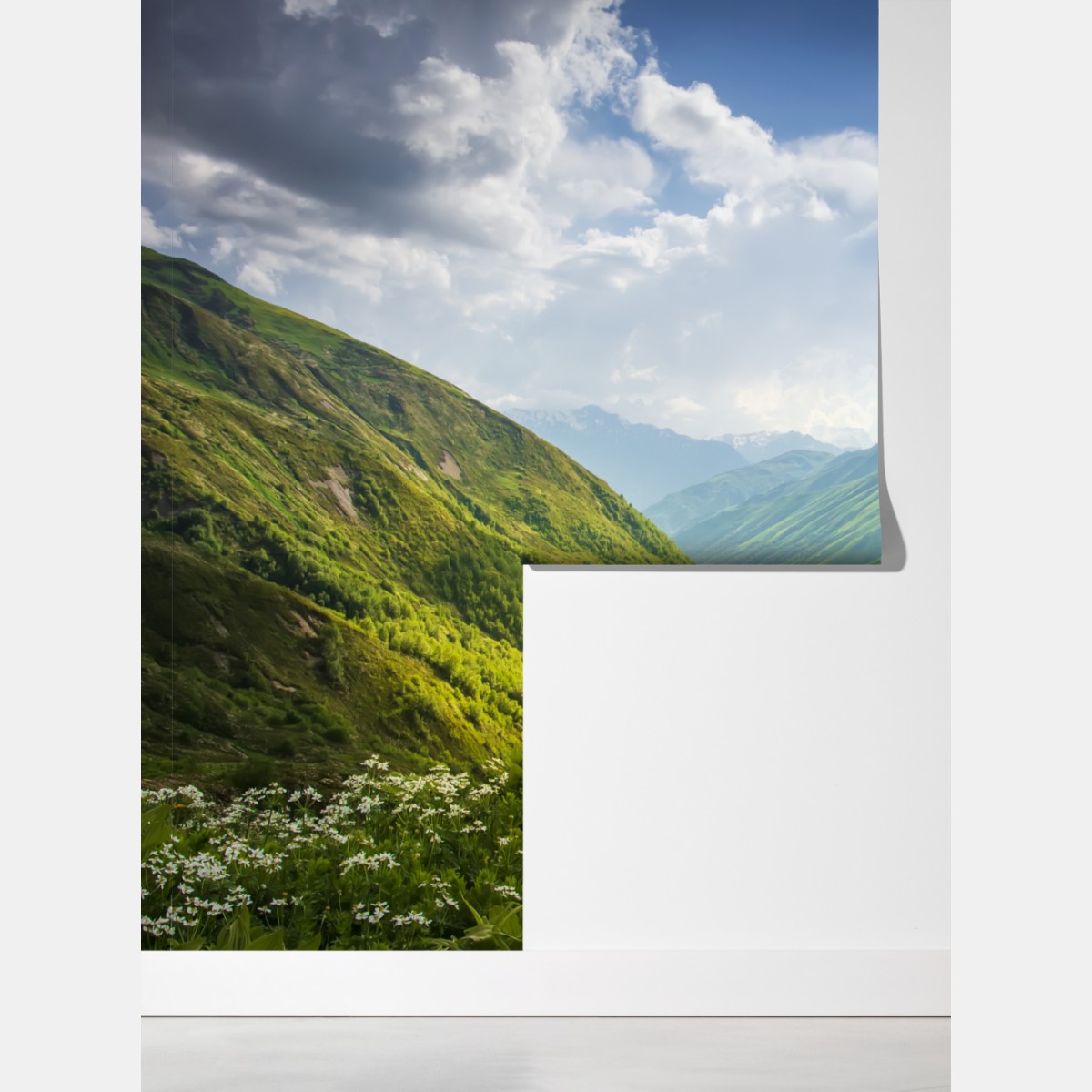 Fototapeta bujna zielona dolina górska – Wallissimo® Fototapeta bujna zielona dolina górska – Wallissimo®