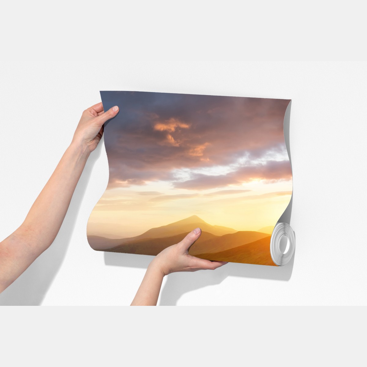 Fototapeta słoneczna górska łąka o wschodzie słońca – Wallissimo® Fototapeta słoneczna górska łąka o wschodzie słońca – Wallissimo®