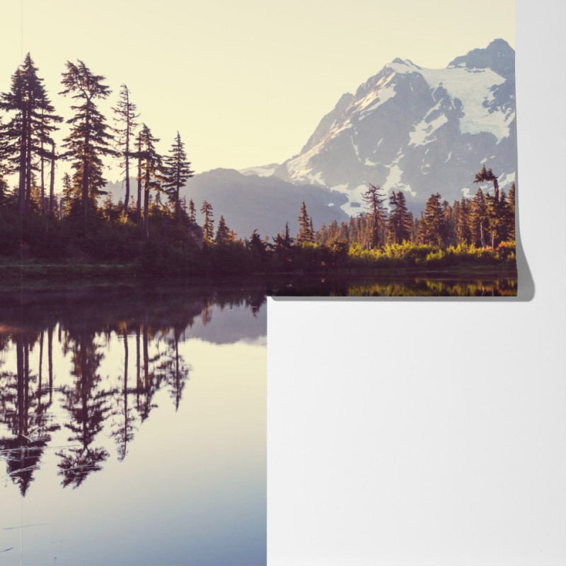 Fototapeta odbicie Mount Shuksan na górskim jeziorze – Wallissimo® Fototapeta odbicie Mount Shuksan na górskim jeziorze – Wallissimo®