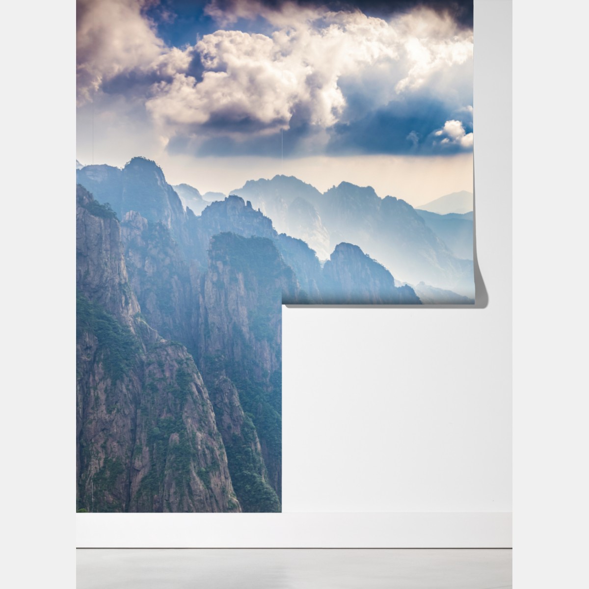 Fototapeta mglista sceneria górskich klifów z promieniami słońca – Wallissimo® Fototapeta mglista sceneria górskich klifów z promieniami słońca – Wallissimo®