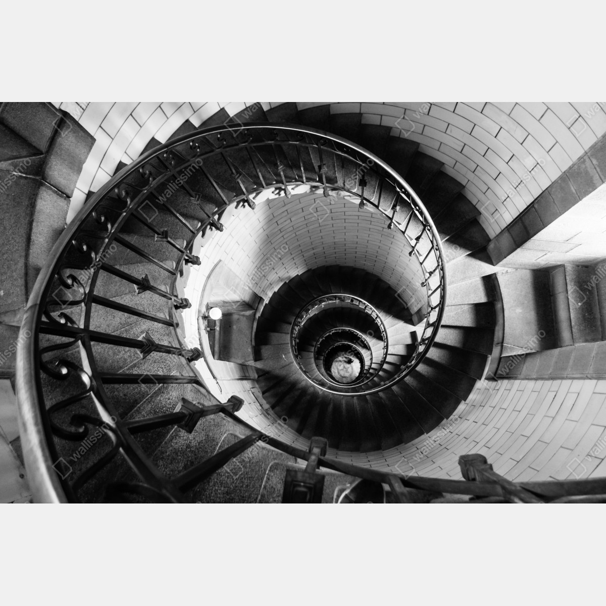 Fototapeta spiralne schody w monochromatycznej perspektywie – Wallissimo® Fototapeta spiralne schody w monochromatycznej perspektywie – Wallissimo®