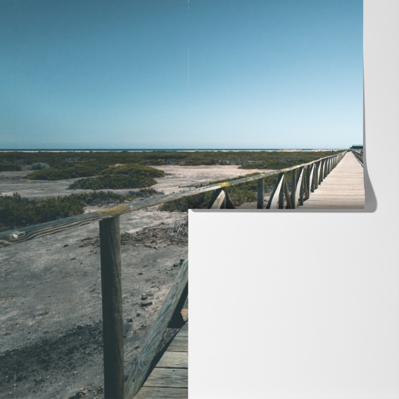 Fototapeta latarnia morska na końcu pomostu – Wallissimo® Fototapeta latarnia morska na końcu pomostu – Wallissimo®