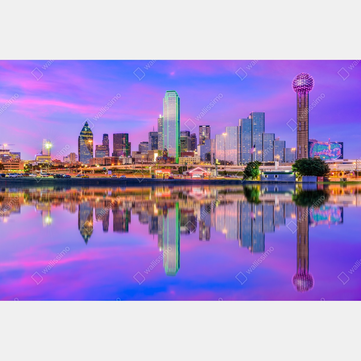 Fototapeta Dallas panorama miasta o fioletowym zmierzchu – Wallissimo® Fototapeta Dallas panorama miasta o fioletowym zmierzchu – Wallissimo®