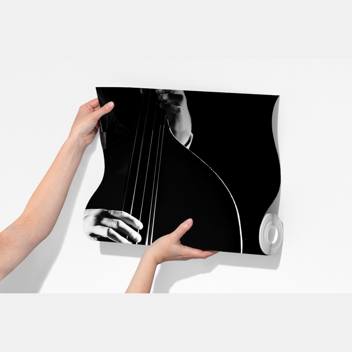 Fototapeta kontrabasista w dramatycznym świetle – Wallissimo® Fototapeta kontrabasista w dramatycznym świetle – Wallissimo®