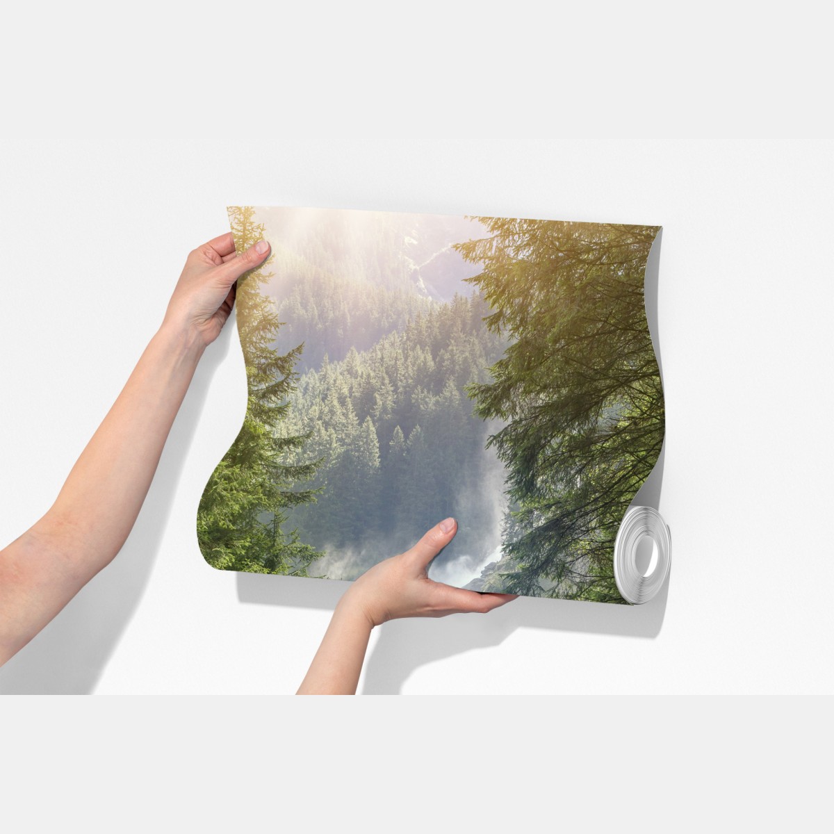 Fototapeta Krimml wodospad w bujnym alpejskim lesie – Wallissimo® Fototapeta Krimml wodospad w bujnym alpejskim lesie – Wallissimo®