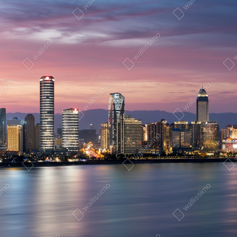 Fototapeta spokojna panorama miasta o zmierzchu – Wallissimo® Fototapeta spokojna panorama miasta o zmierzchu – Wallissimo®