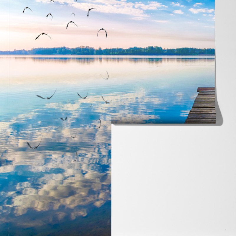 Fototapeta spokojny pomost nad jeziorem Selment Wielki, Mazury – Wallissimo® Fototapeta spokojny pomost nad jeziorem Selment Wielki, Mazury – Wallissimo®