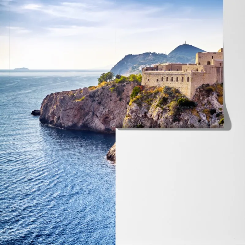 Fototapeta Dubrownik widok na nadmorską fortecę – Wallissimo® Fototapeta Dubrownik widok na nadmorską fortecę – Wallissimo®