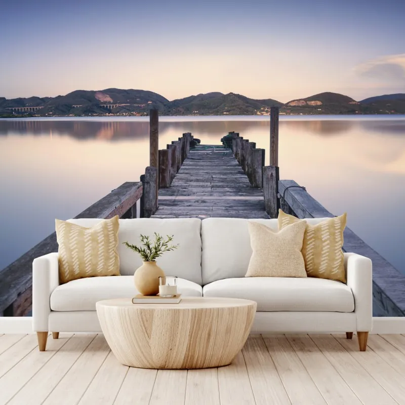 Fototapeta drewniany pomost nad jeziorem Versilia Massaciuccoli