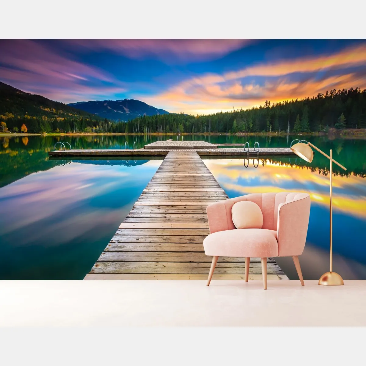 Fototapeta spokojne górskie jezioro o zachodzie słońca – Wallissimo® Fototapeta spokojne górskie jezioro o zachodzie słońca – Wallissimo®