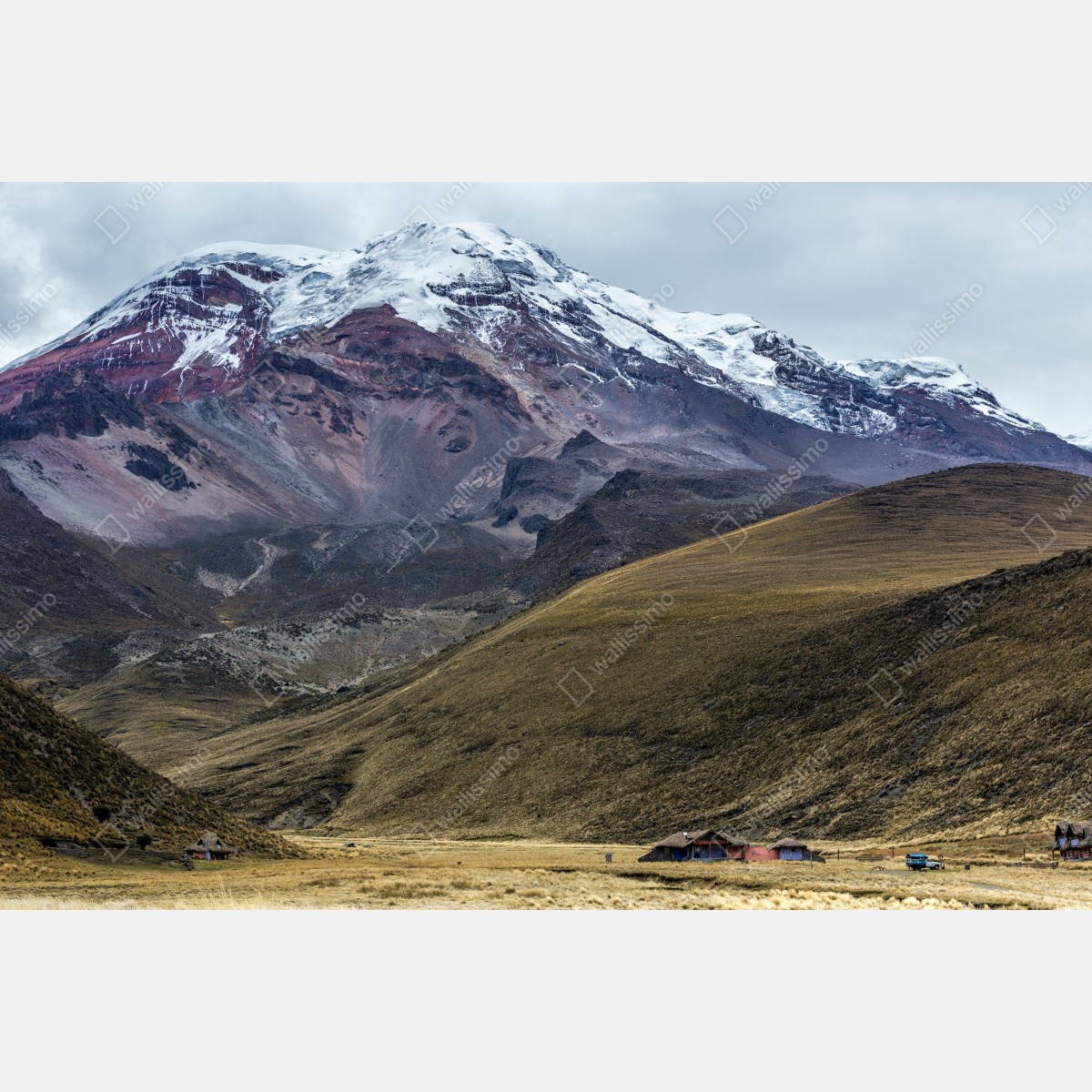 Fototapeta majestatyczna zaśnieżona dolina górska – Wallissimo® Fototapeta majestatyczna zaśnieżona dolina górska – Wallissimo®