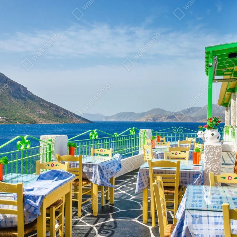 Fototapeta słoneczny taras nadmorski z widokiem na morze – Wallissimo® Fototapeta słoneczny taras nadmorski z widokiem na morze – Wallissimo®