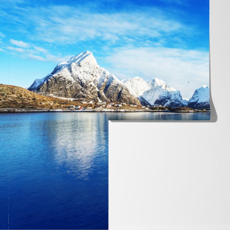 Fototapeta spokojny zimowy fiord w Reine, Lofoty – Wallissimo® Fototapeta spokojny zimowy fiord w Reine, Lofoty – Wallissimo®