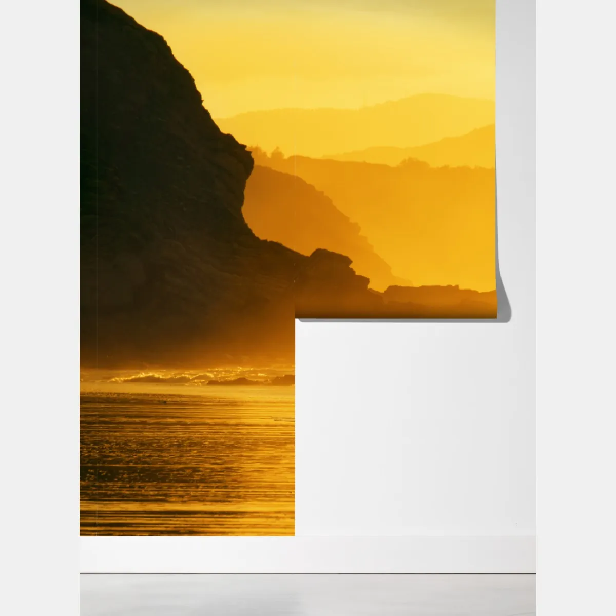 Fototapeta surfer przy złotym zachodzie słońca – Wallissimo® Fototapeta surfer przy złotym zachodzie słońca – Wallissimo®