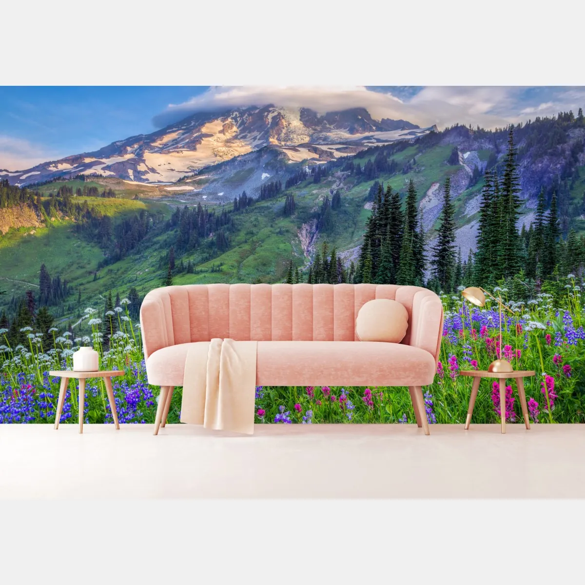 Fototapeta alpejska łąka pełna kwiatów u stóp ośnieżonych szczytów – Wallissimo® Fototapeta alpejska łąka pełna kwiatów u stóp ośnieżonych szczytów – Wallissimo®