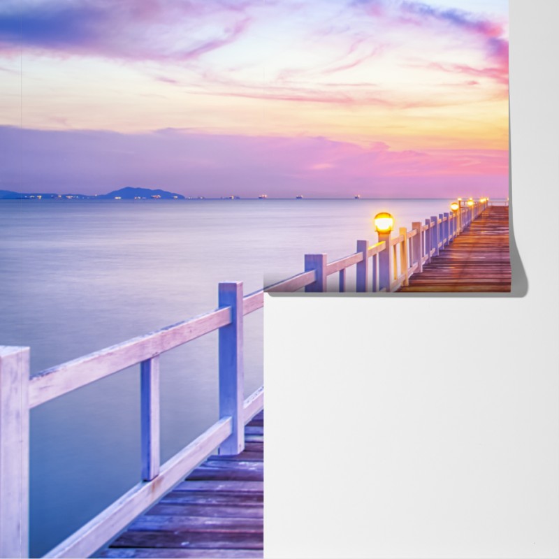 Fototapeta molo o zachodzie słońca nad spokojnym horyzontem – Wallissimo® Fototapeta molo o zachodzie słońca nad spokojnym horyzontem – Wallissimo®