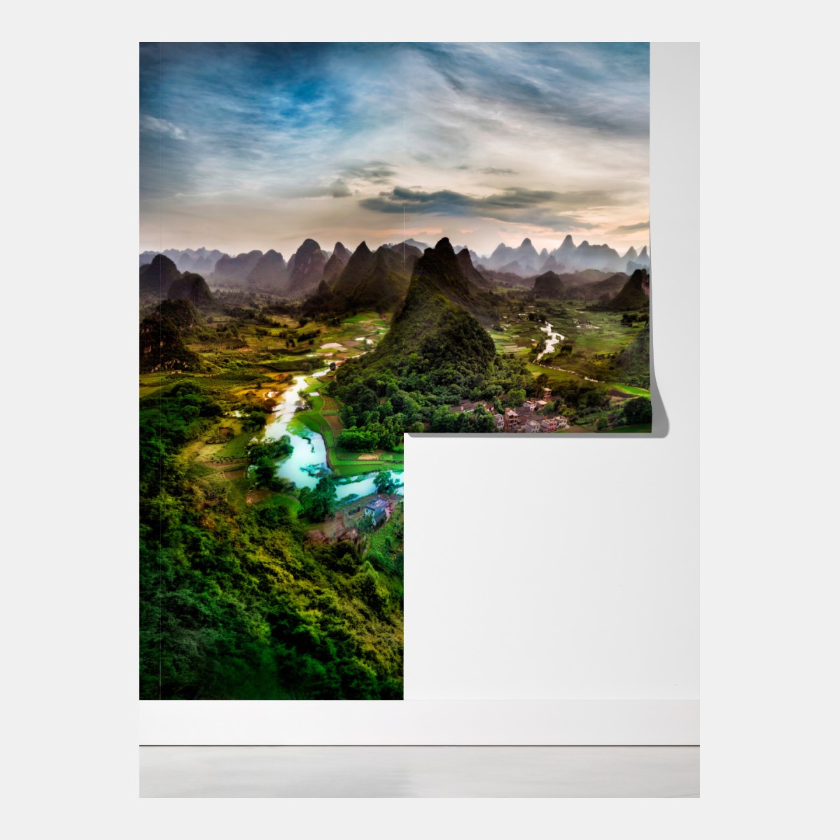 Fototapeta szmaragdowa rzeka wśród krasowych gór panorama – Wallissimo® Fototapeta szmaragdowa rzeka wśród krasowych gór panorama – Wallissimo®