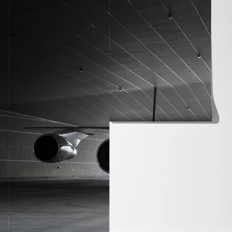 Fototapeta samolot towarowy w hangarze - widok z przodu – Wallissimo® Fototapeta samolot towarowy w hangarze - widok z przodu – Wallissimo®