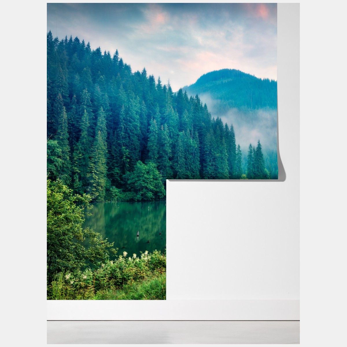 Fototapeta mglisty poranek nad Lacu Roșu – Wallissimo® Fototapeta mglisty poranek nad Lacu Roșu – Wallissimo®