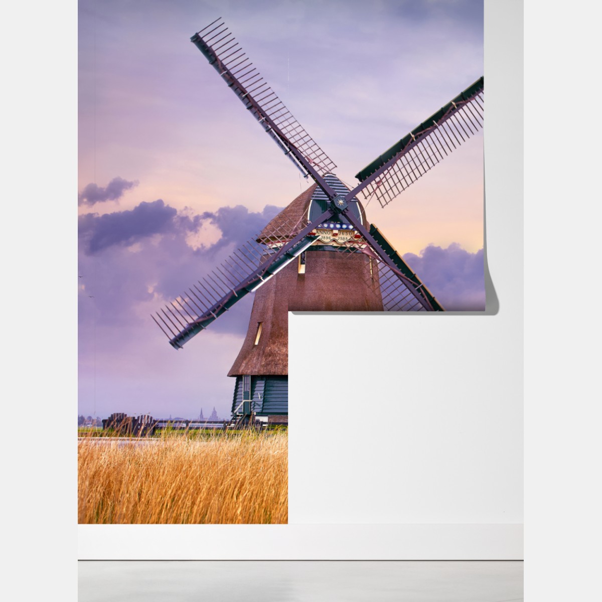 Fototapeta historyczny wiatrak na złotych polach – Wallissimo® Fototapeta historyczny wiatrak na złotych polach – Wallissimo®