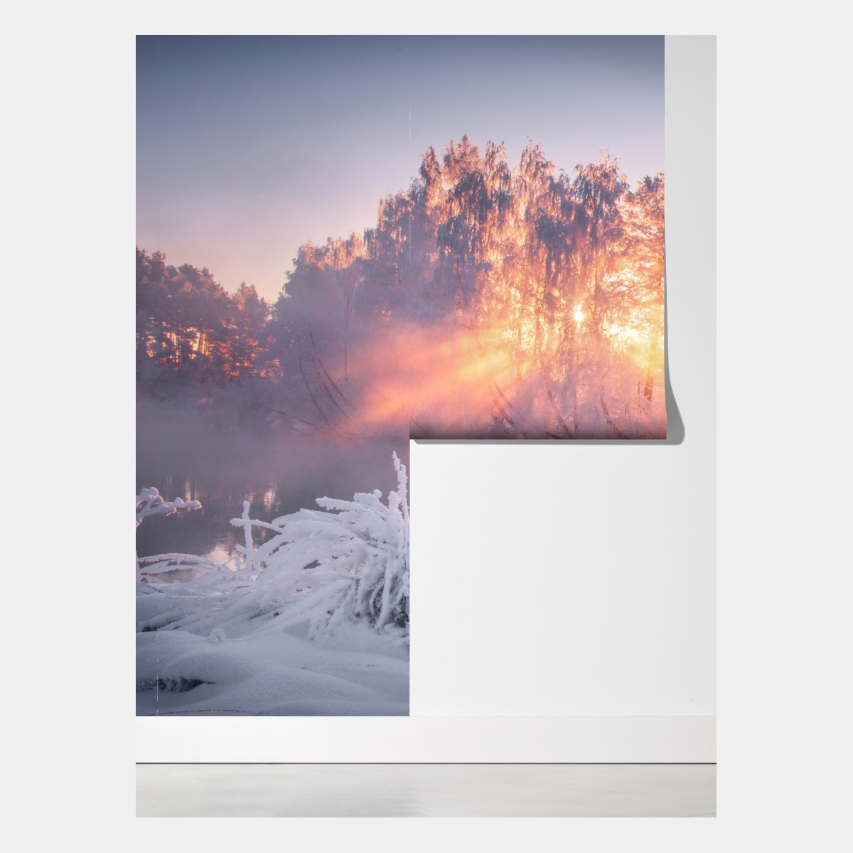 Fototapeta zimowy wschód słońca nad zamarzniętą rzeką – Wallissimo® Fototapeta zimowy wschód słońca nad zamarzniętą rzeką – Wallissimo®