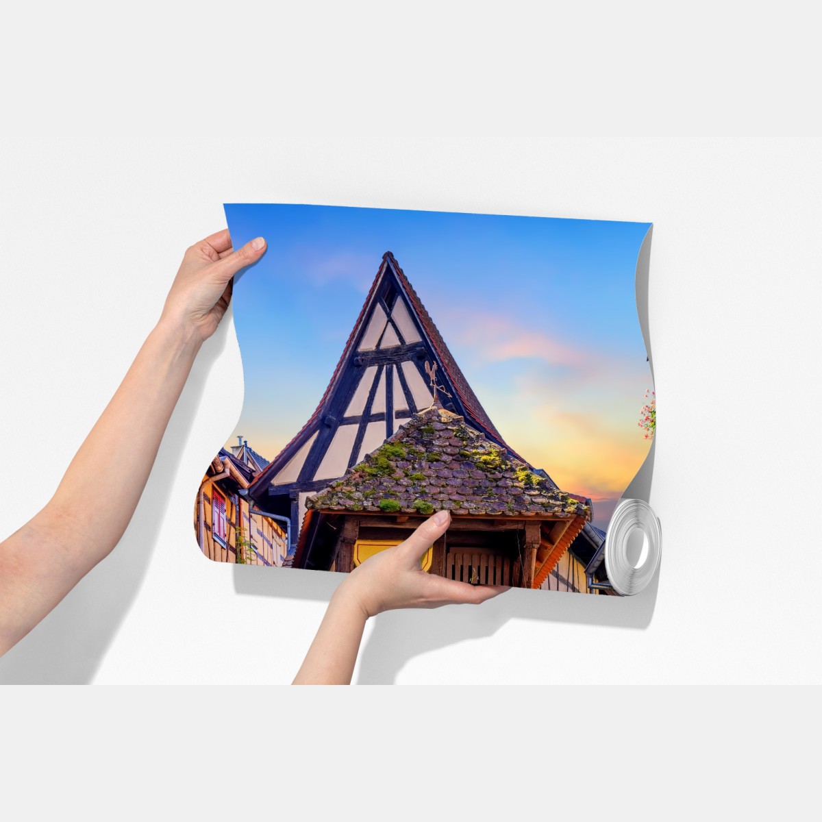 Fototapeta urokliwa ulica domów szachulcowych w Eguisheim, Alsacja – Wallissimo® Fototapeta urokliwa ulica domów szachulcowych w Eguisheim, Alsacja – Wallissimo®