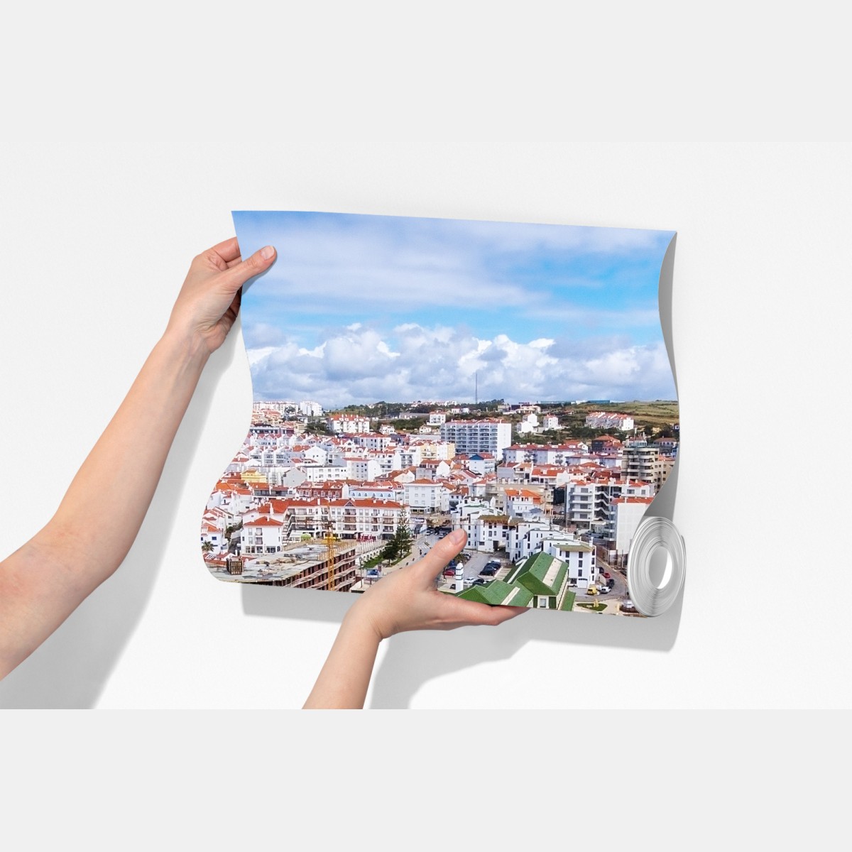 Fototapeta widok z lotu ptaka na nadmorskie miasteczko z falami – Wallissimo® Fototapeta widok z lotu ptaka na nadmorskie miasteczko z falami – Wallissimo®