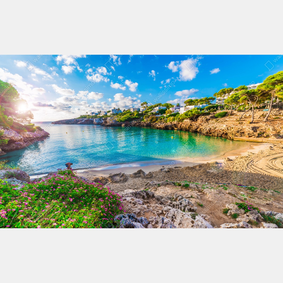 Fototapeta słoneczna Cala Esmeralda zatoka w turkusie – Wallissimo® Fototapeta słoneczna Cala Esmeralda zatoka w turkusie – Wallissimo®