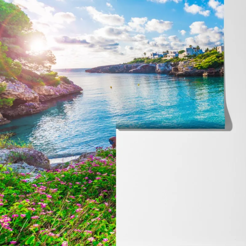 Fototapeta słoneczna Cala Esmeralda zatoka w turkusie – Wallissimo® Fototapeta słoneczna Cala Esmeralda zatoka w turkusie – Wallissimo®