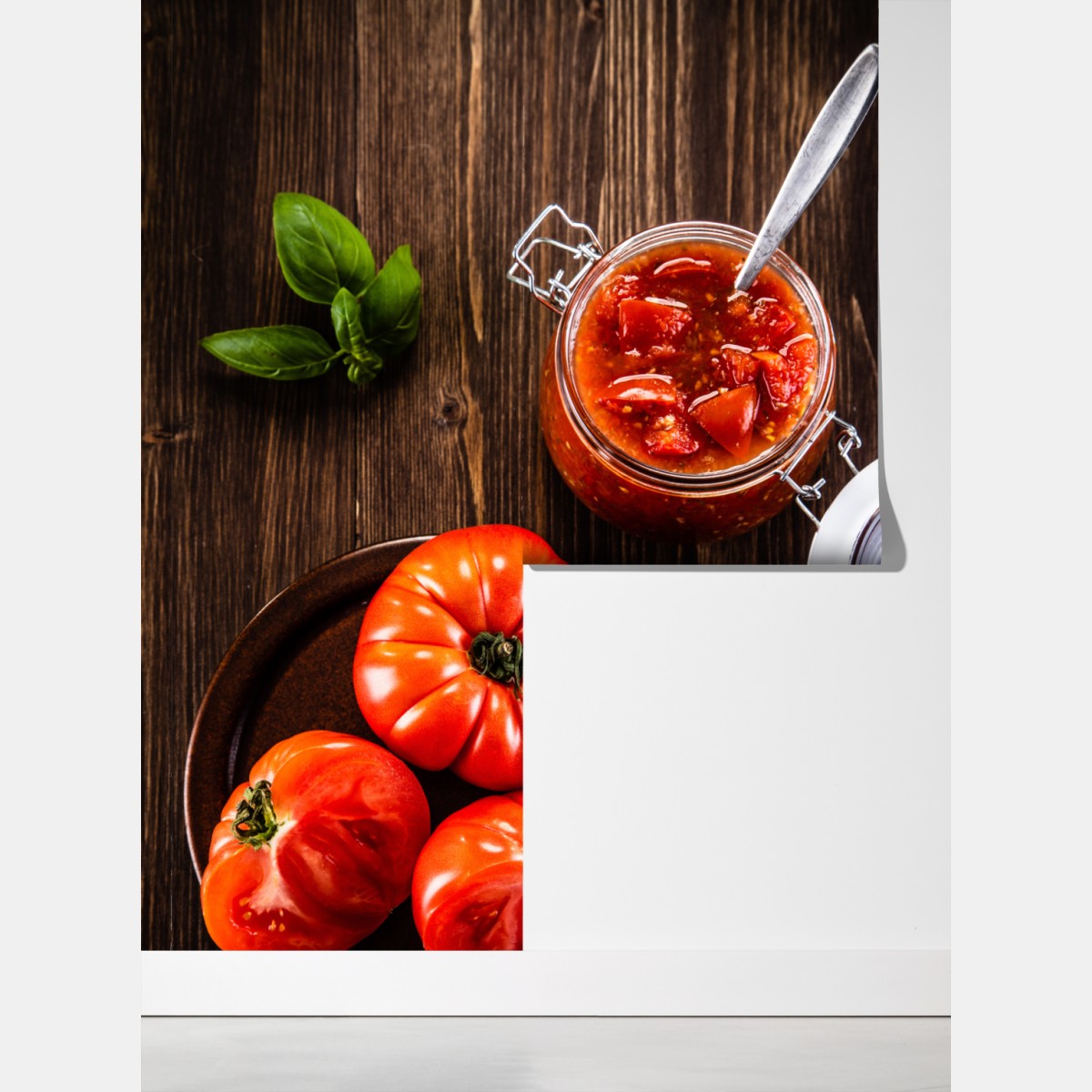 Fototapeta świeże pomidory i domowy sos – Wallissimo® Fototapeta świeże pomidory i domowy sos – Wallissimo®