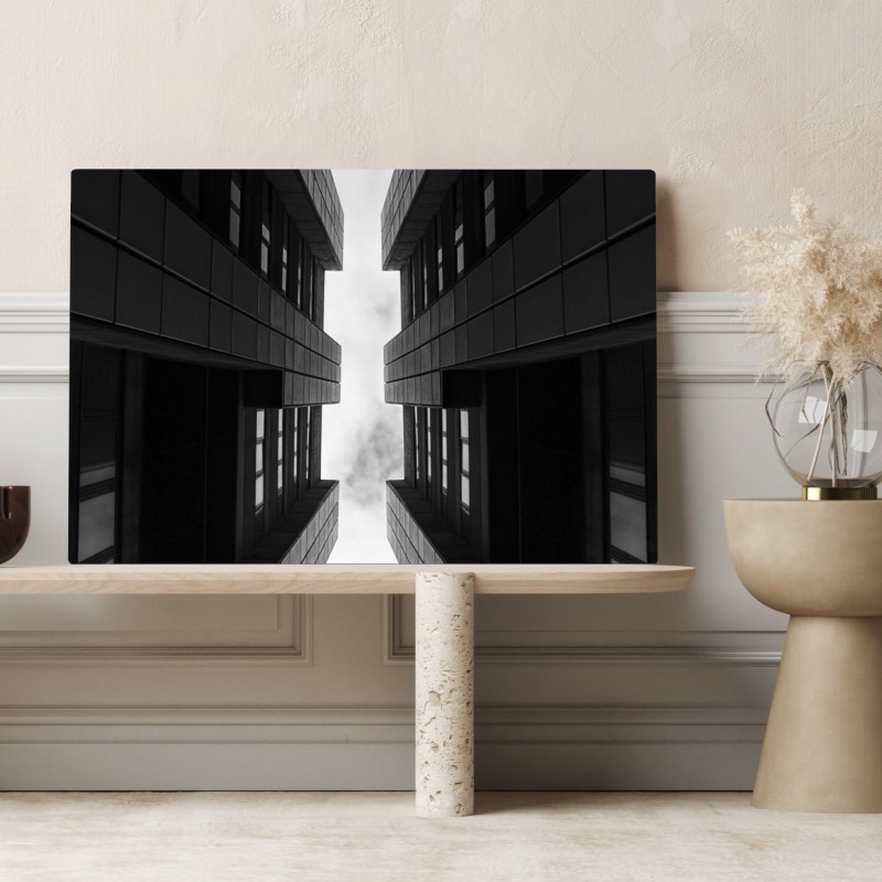 Obraz na płótnie pionowa miejska symetria w monochromie – Wallissimo® Obraz na płótnie pionowa miejska symetria w monochromie – Wallissimo®