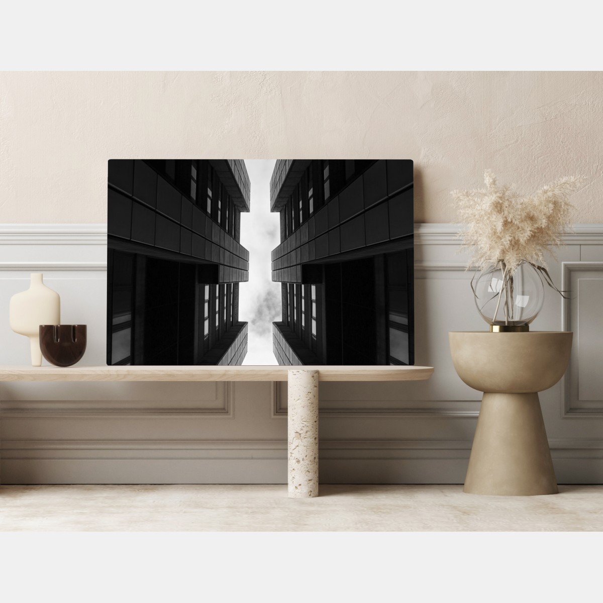 Obraz na płótnie pionowa miejska symetria w monochromie – Wallissimo® Obraz na płótnie pionowa miejska symetria w monochromie – Wallissimo®