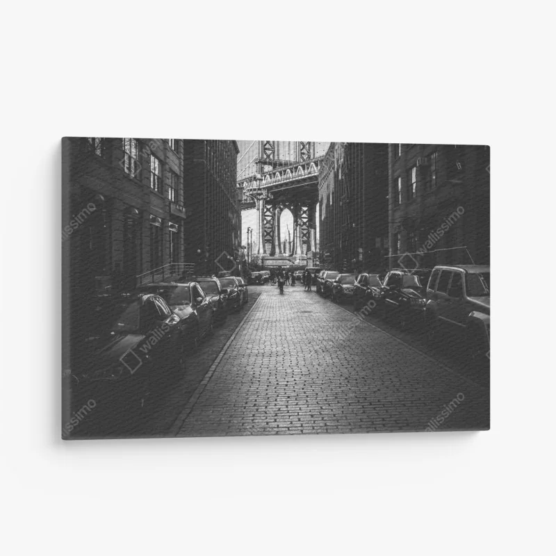 Obraz na płótnie most Manhattan w kadrze brukowanej ulicy