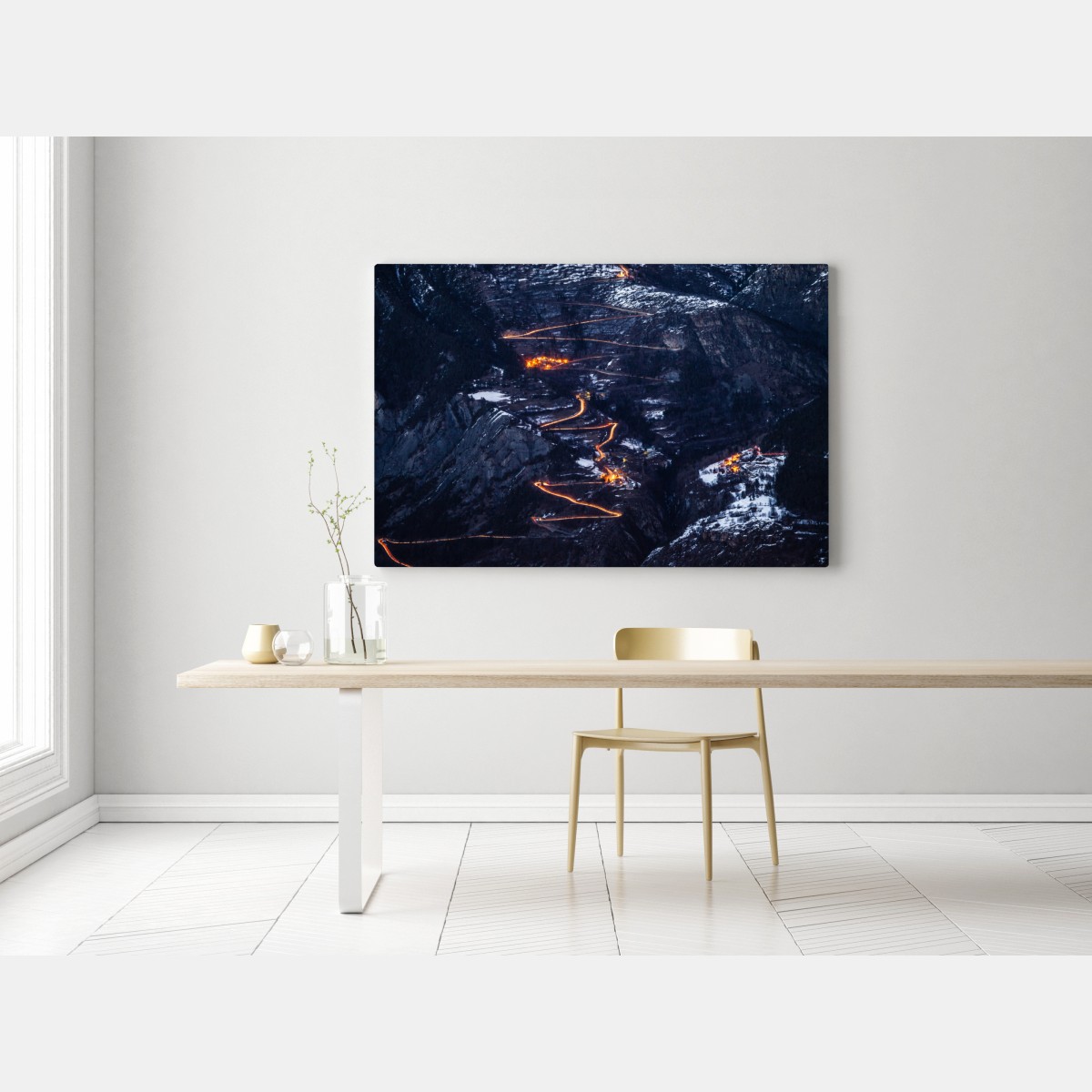 Obraz na płótnie Alpe d'Huez nocna wspinaczka po krętej drodze – Wallissimo® Obraz na płótnie Alpe d'Huez nocna wspinaczka po krętej drodze – Wallissimo®