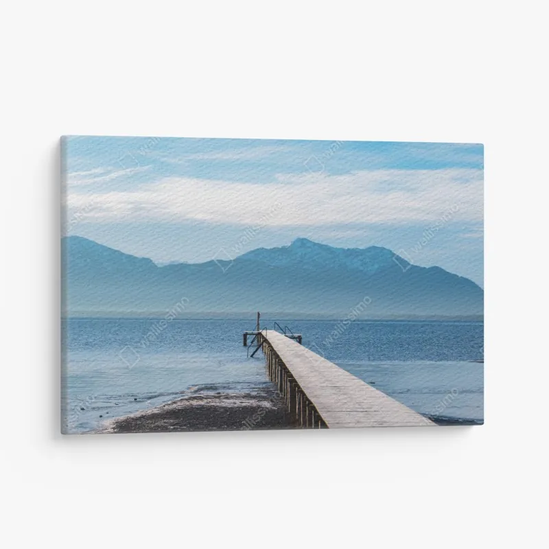 Obraz na płótnie mglisty pomost nad jeziorem o świcie