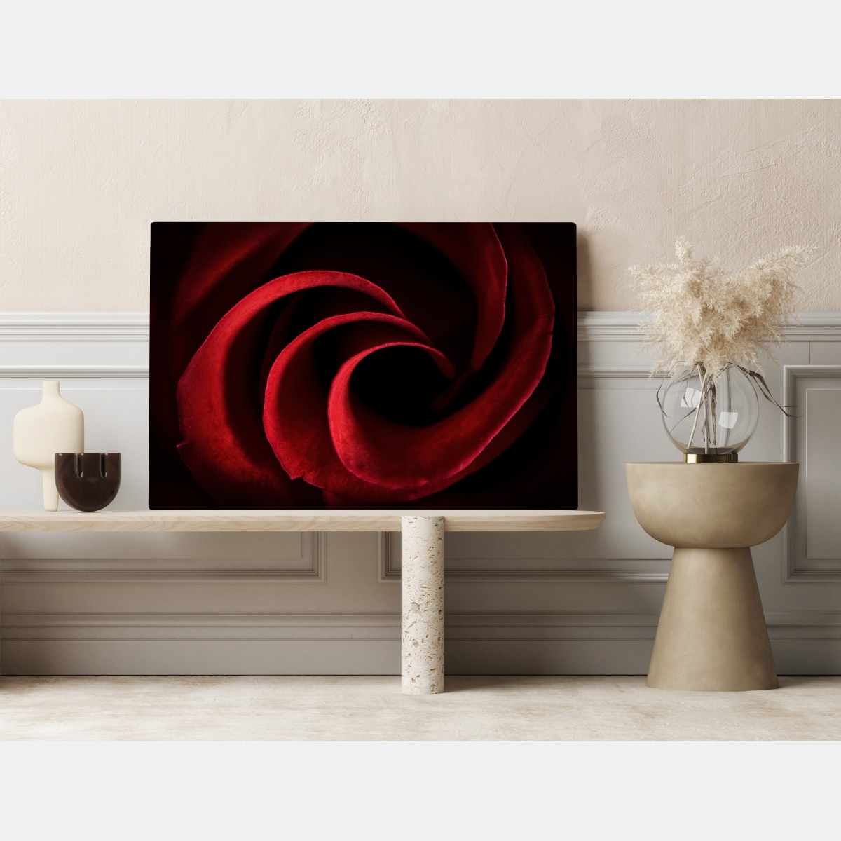 Obraz na płótnie spirala głębokich czerwonych płatków róży – Wallissimo® Obraz na płótnie spirala głębokich czerwonych płatków róży – Wallissimo®