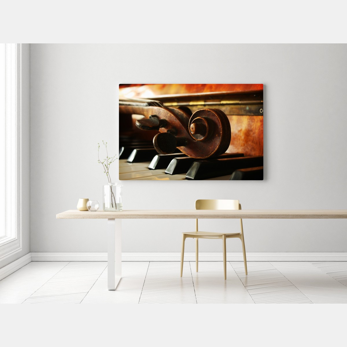 Obraz na płótnie zabytkowa główka skrzypiec na klawiszach fortepianu – Wallissimo® Obraz na płótnie zabytkowa główka skrzypiec na klawiszach fortepianu – Wallissimo®