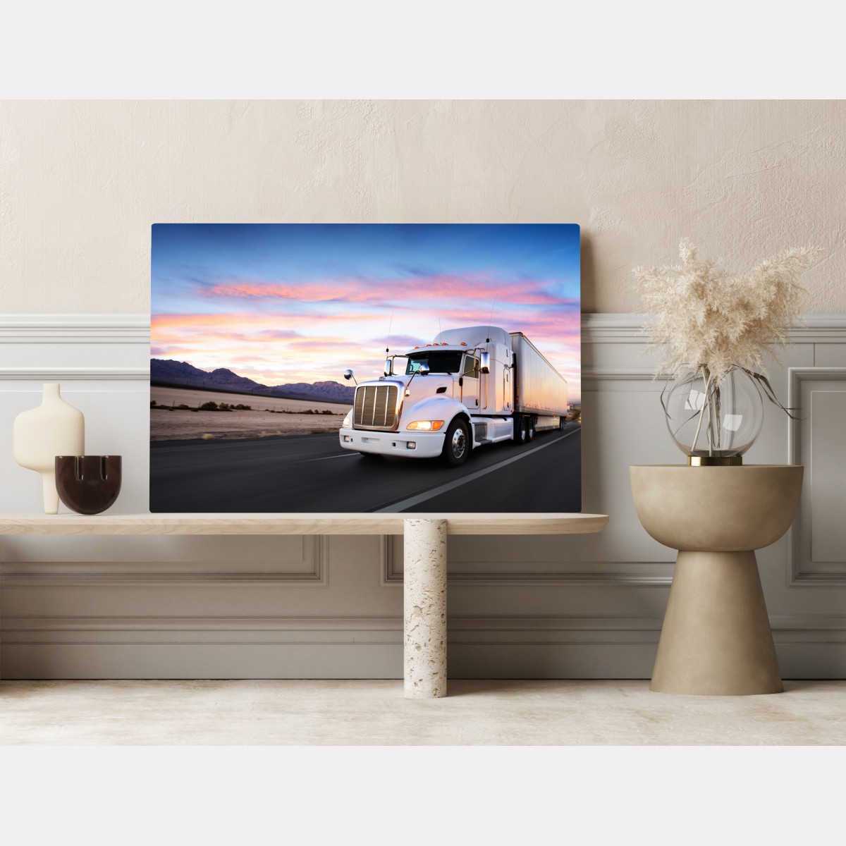 Obraz na płótnie ciężarówka w ruchu o zachodzie słońca – Wallissimo® Obraz na płótnie ciężarówka w ruchu o zachodzie słońca – Wallissimo®