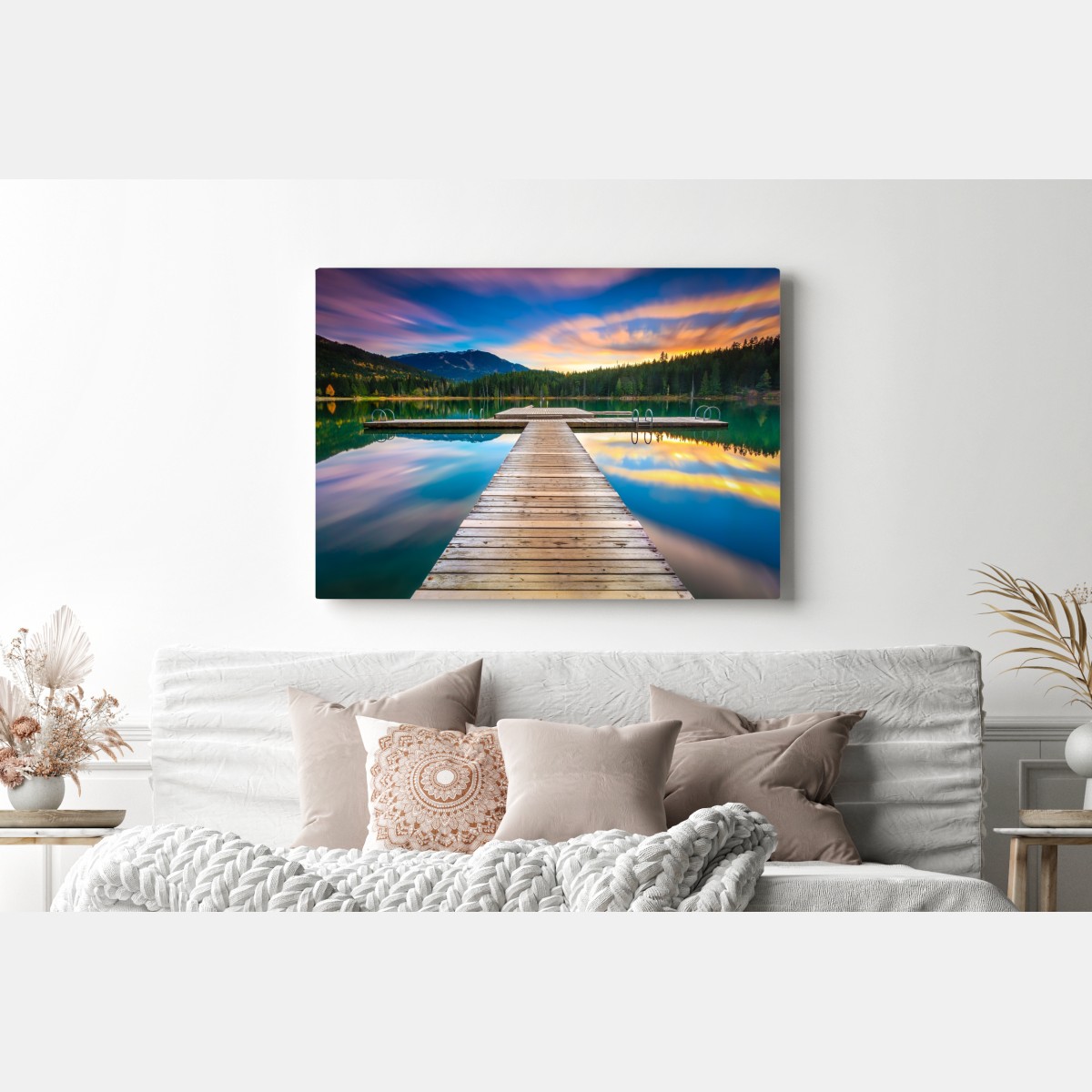 Obraz na płótnie spokojne górskie jezioro o zachodzie słońca – Wallissimo® Obraz na płótnie spokojne górskie jezioro o zachodzie słońca – Wallissimo®