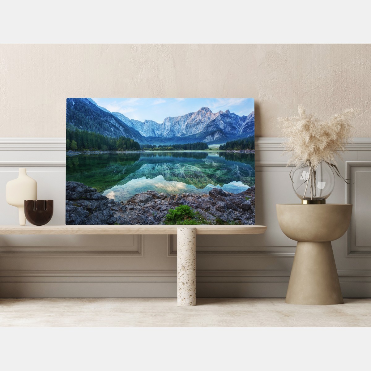 Obraz na płótnie wczesny poranek nad Jeziorem Fusine, Alpy Julijskie – Wallissimo® Obraz na płótnie wczesny poranek nad Jeziorem Fusine, Alpy Julijskie – Wallissimo®