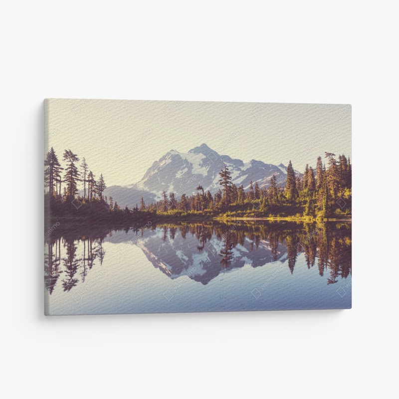 Obraz na płótnie odbicie Mount Shuksan na górskim jeziorze