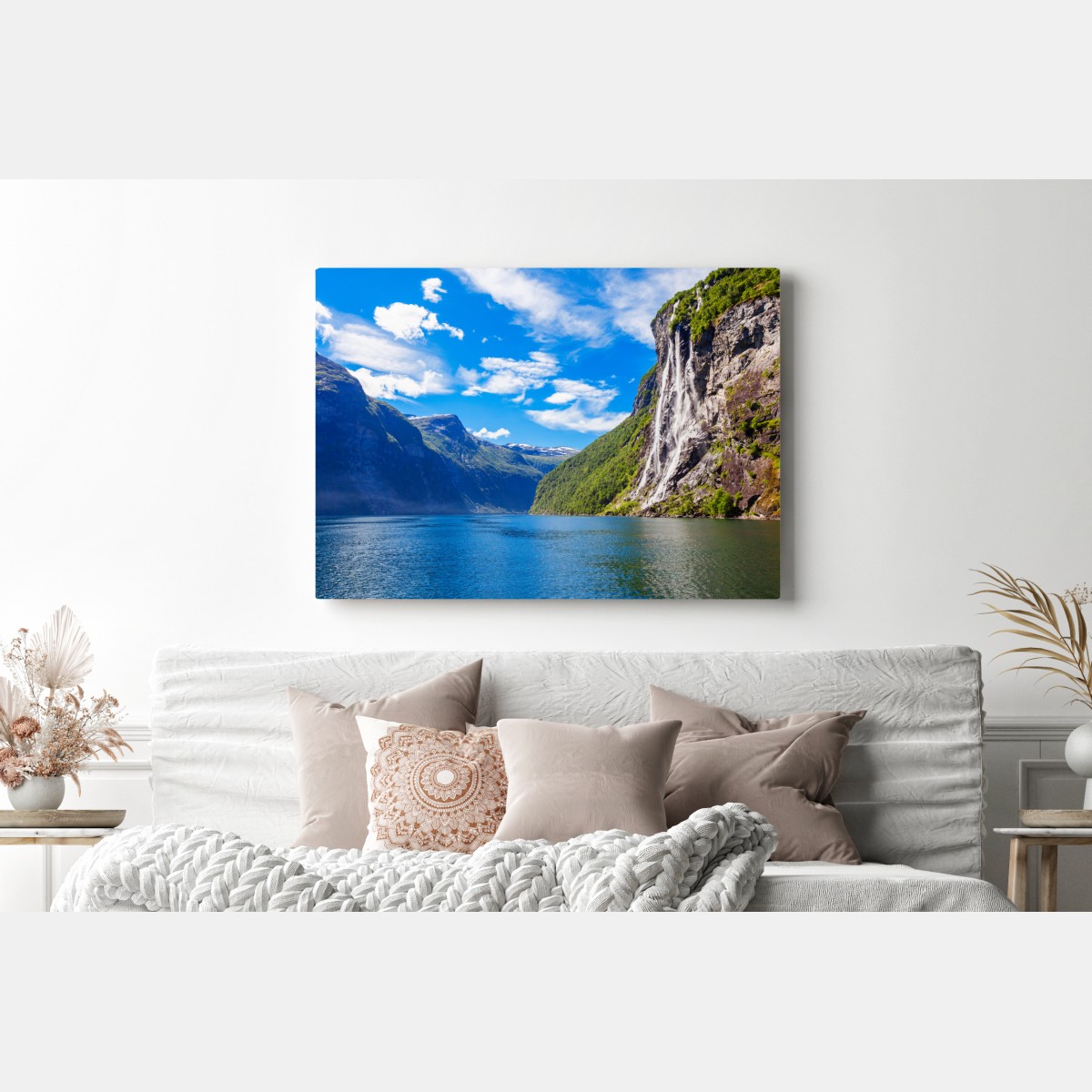 Obraz na płótnie wodospad siedem sióstr nad Geirangerfjord – Wallissimo® Obraz na płótnie wodospad siedem sióstr nad Geirangerfjord – Wallissimo®