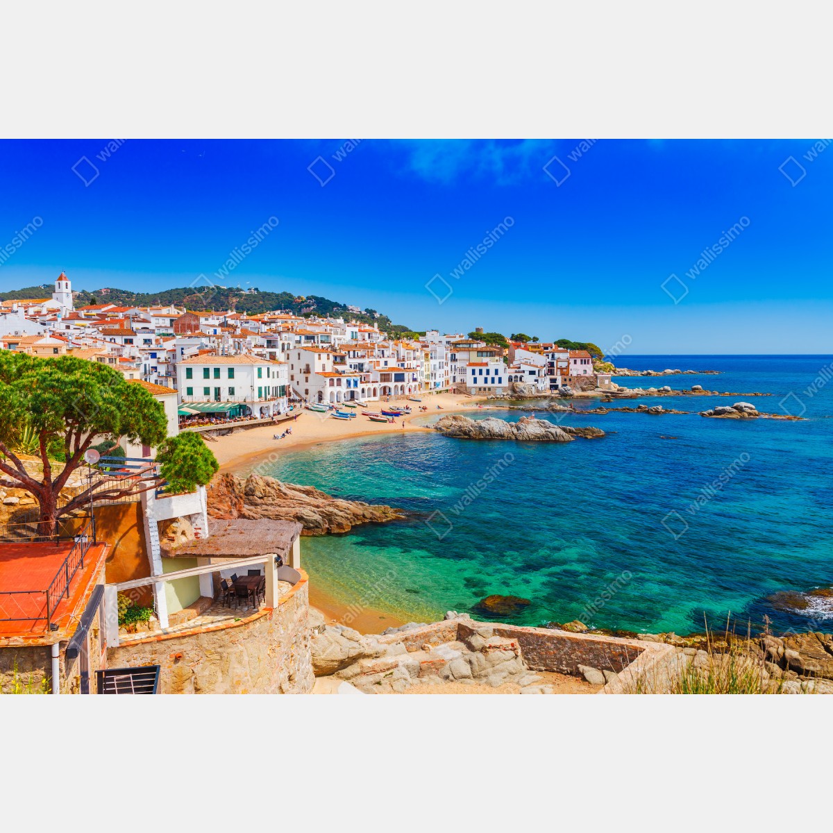 Obraz na płótnie słoneczna śródziemnomorska wioska nad morzem – Wallissimo® Obraz na płótnie słoneczna śródziemnomorska wioska nad morzem – Wallissimo®