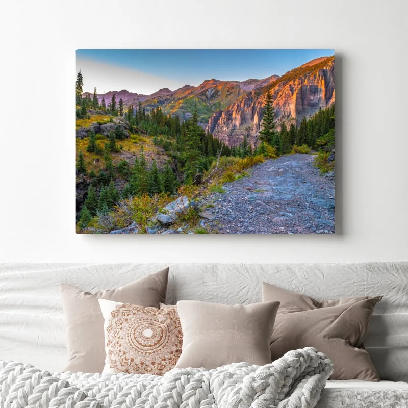 Obraz na płótnie alpejski szlak o zachodzie słońca – Wallissimo® Obraz na płótnie alpejski szlak o zachodzie słońca – Wallissimo®