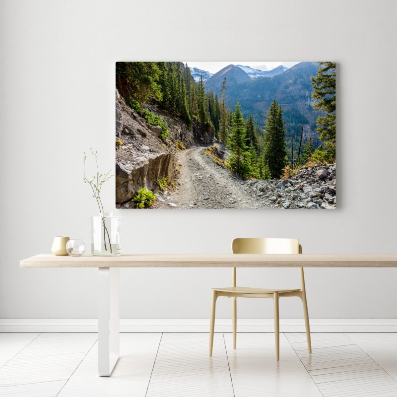 Obraz na płótnie górski szlak przez alpejski las – Wallissimo® Obraz na płótnie górski szlak przez alpejski las – Wallissimo®