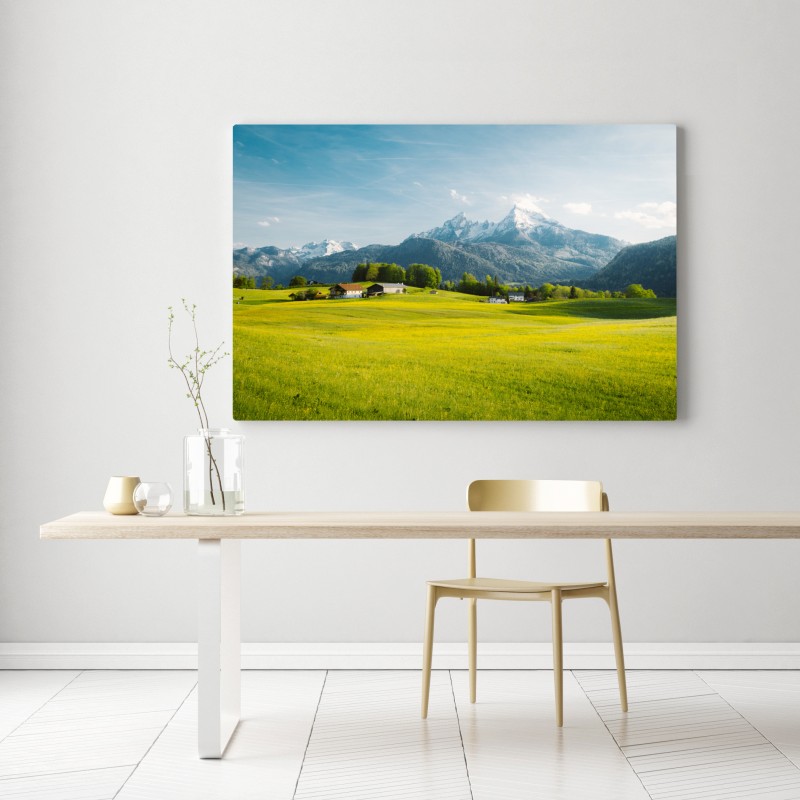 Obraz na płótnie alpejska łąka pod ośnieżonymi szczytami – Wallissimo® Obraz na płótnie alpejska łąka pod ośnieżonymi szczytami – Wallissimo®