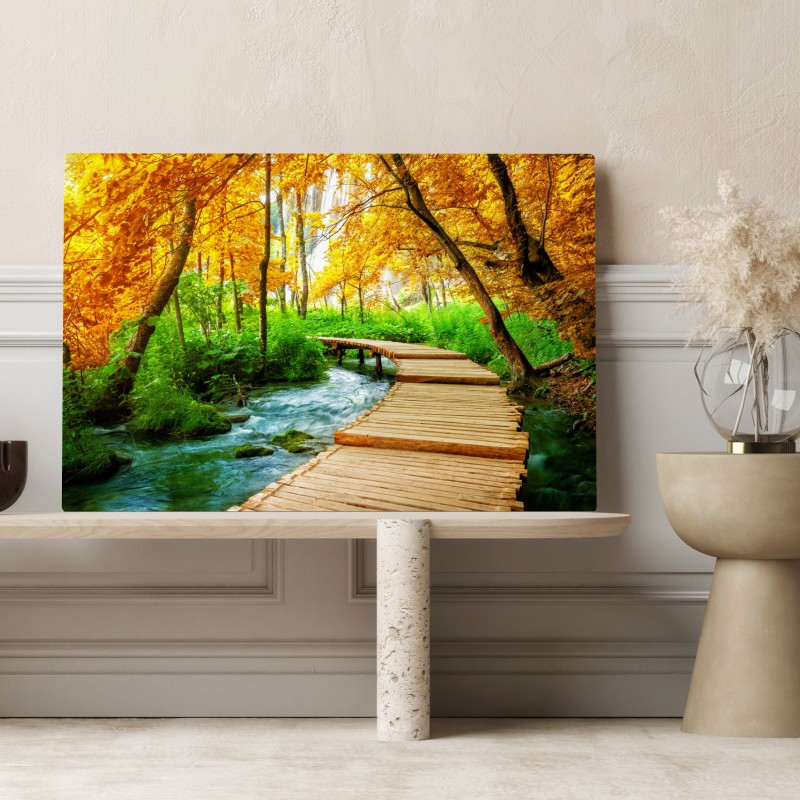 Obraz na płótnie złoty pomost w lesie nad Plitwickimi Jeziorami – Wallissimo® Obraz na płótnie złoty pomost w lesie nad Plitwickimi Jeziorami – Wallissimo®